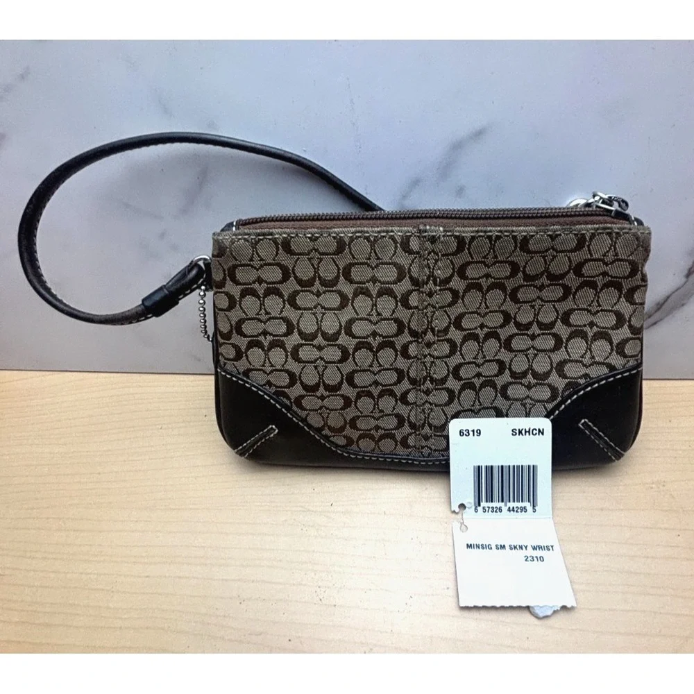Coach Vintage 6319 Mini Signature Skinny Wristlet Khaki Brown Leather Canvas Y2K